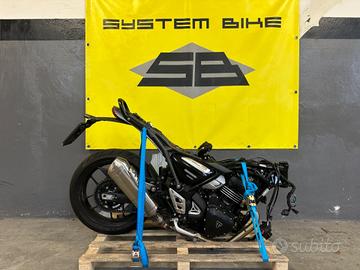 TRIUMPH SPEED 400 INCIDENTATA CRASHED BIKE