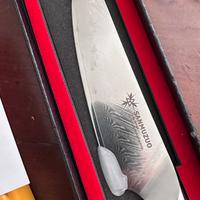 Coltello da cucina giapponese nuovo