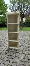 Libreria ad angolo 