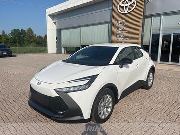 Toyota C-HR 1.8 hev active fwd e-cvt