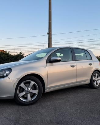 Golf 2.0 TDI 140cv DSG cambio automatico