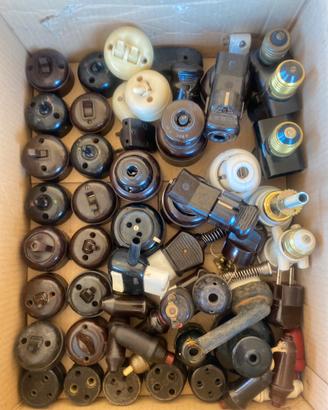 Lotto Materiale elettrico