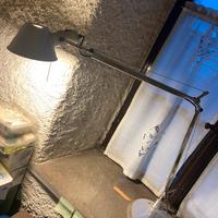 Lampada artemide tolomeo