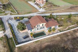 VILLA SINGOLA A PRALORMO