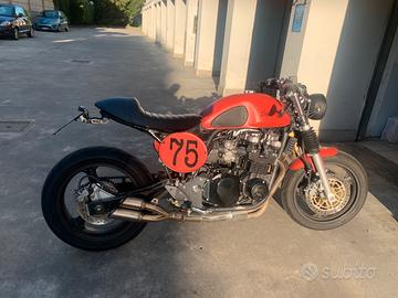 Kawasaki zr7 cafe race
