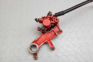 PINZA POSTERIORE HONDA CRF 250 2010 2011 CR F 2012