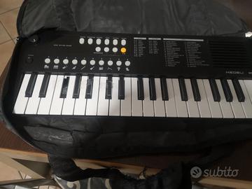 pianola per scuola media