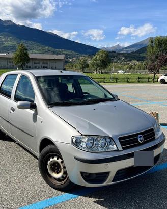 Fiat Punto 1.2 Benzina – Pronta all'uso!