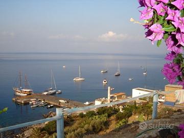 Filicudi isola paradisiaca