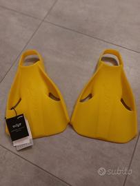 Pinne nuoto Finis Edge misura 46-50