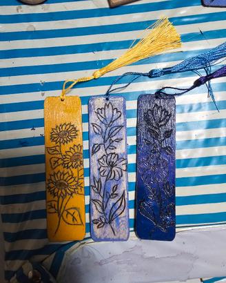 segnalibri in legno fatti a mano