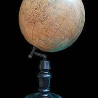 Antico globo terrestre