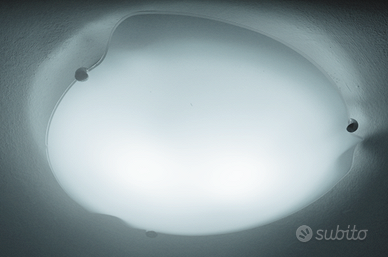 Lampadario sagomato vetro opaco