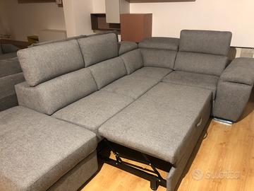 450 divani in svendita dal magazzino