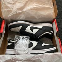 Nike Dunk "Black" Taglia 38 – Nuove con Scatola