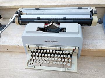 Macchina da scrivere Olivetti linea 98