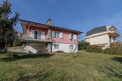 Villa di 112 m² con 3 locali a Nebbiuno