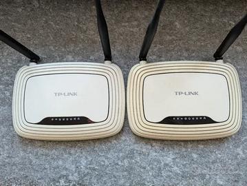 Coppia Router TP-Link WR841N