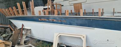 scafo walkaround adatto ad escursioni   