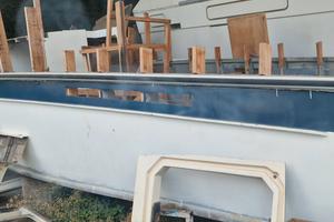 scafo walkaround adatto ad escursioni   