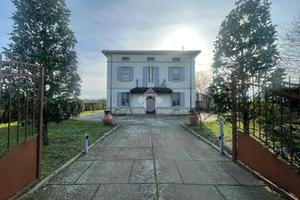 3 LOCALI A FONTEVIVO