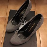 Decolletè in camoscio grigio Bambolina Italia