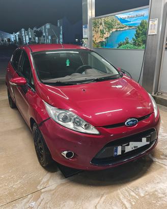 Ford Fiesta 1.4 JPL(Titanium) targa polacca