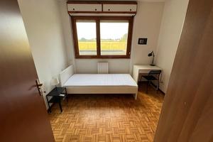 Stanza singola a Vedano al Lambro