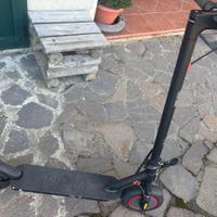 Monopattino Elettrico