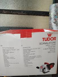 Scanalatore/scanalatrice TUDOR con guida laser