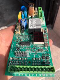 Scheda per cancello automazione scorrevole faac