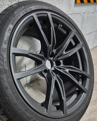 cerchi BMW con gomme 285/35/19 + 275/40/18