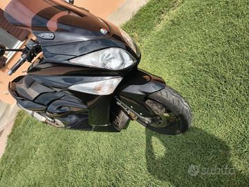 Yamaha Tmax