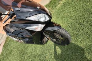 Yamaha Tmax