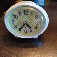 Sveglia parlante per ipovedenti o non vedenti