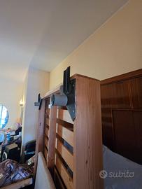 Letto una piazza e mezzo in legno