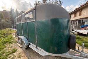 Trailer trasporto cavalli