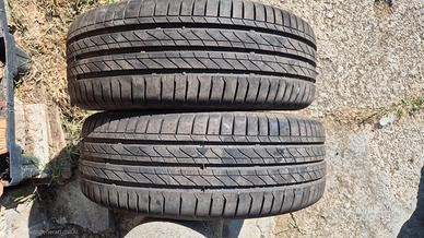 Pneumatici Continental Ultra contact 185 55 R15 H