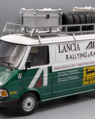 Modellino FIAT  Alitalia  Rally   1/43