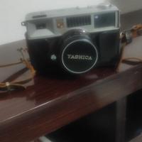 Yashica vintage con flash