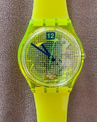 Swatch luminously lemon