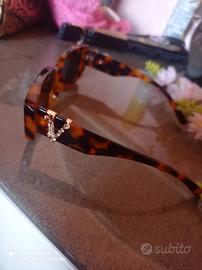 occhiali mai usati euro 12