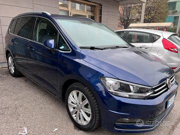 Volkswagen Touran 1.6 tdi DSG automatica