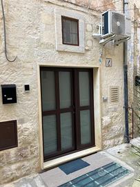 Monolocale indipendente per uso abitativo o b&b