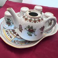 Piccolo Servizio cinese  da the in ceramica