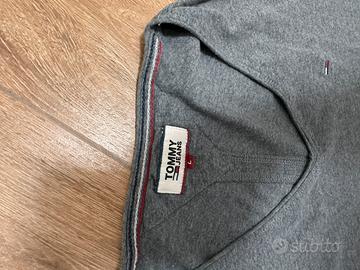 T-shirt Tommy Hilfiger collo a V