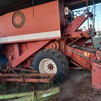 Mietitrebbia laverda 3350