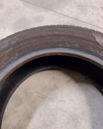 pneumatici da neve 195/60R16 89H
