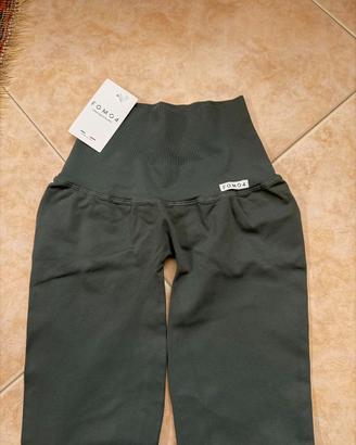 Leggins Push Up All Up Coal Green Fgm04