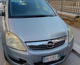 OPEL Zafira - 2009